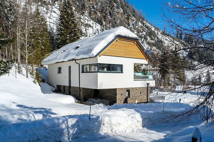 Ferienhaus für 10 Personen, mit Garten in Mauterndorf