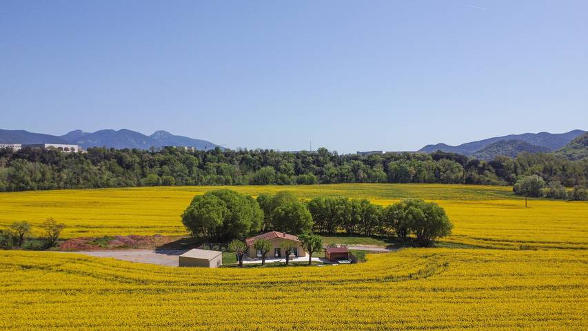 Casa de vacaciones para 4 personas, con Jacuzzi y Jardín en Garrotxa - 3