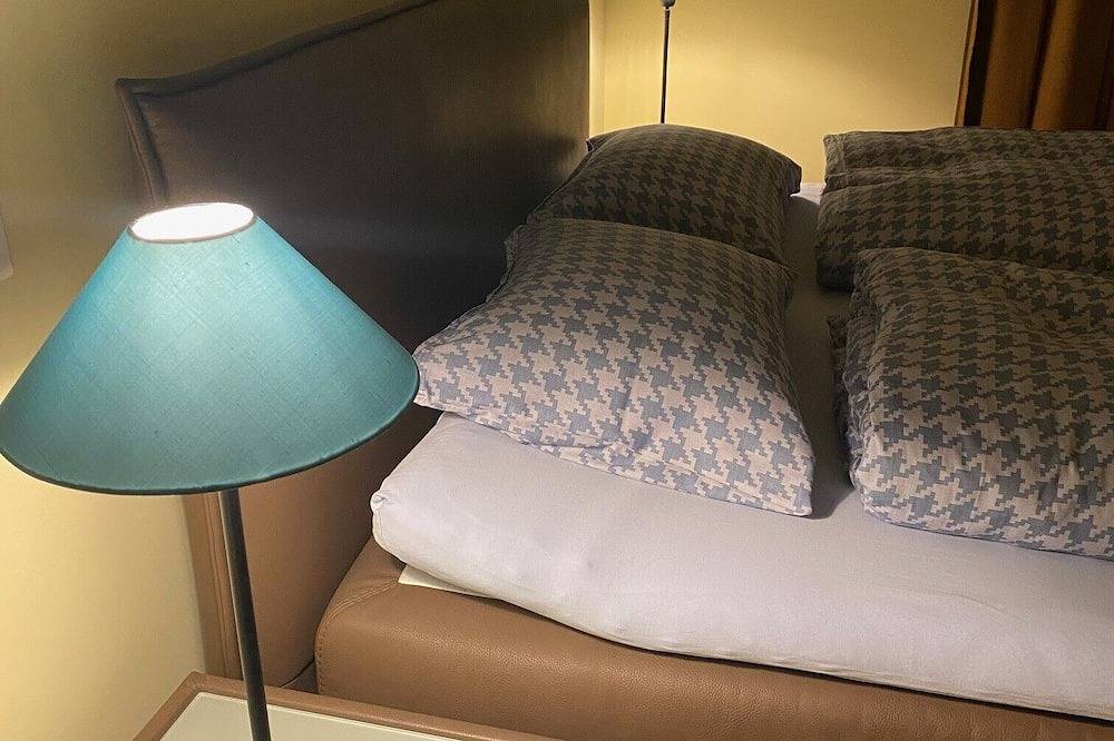 Ganze Wohnung, Altstadtwohnung im Herzen der Tessiner Hauptstadt – ideal für einen stilvollen C in Bellinzona, Lepontinische Alpen