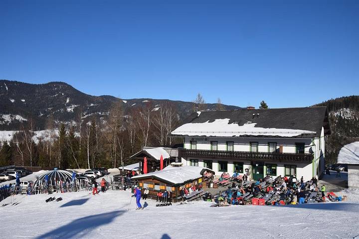 Hotel für 4 Personen, mit Terrasse und Sauna, kinderfreundlich in Hochsteiermark
