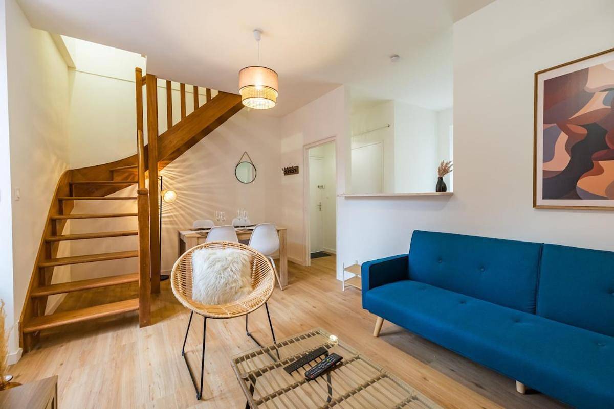 Appartement entier, Charmant Duplex avec jacuzzi Guingamp centre in Guingamp, Région de Guingamp