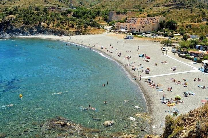 Gîte pour 3 personnes, avec Vue dans Plage Peyrefitte