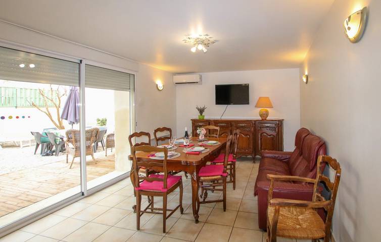 Appartement confortable avec vue imprenable et parking, à proximité des restaurants et de la rivière in Nyons, Région de nyons