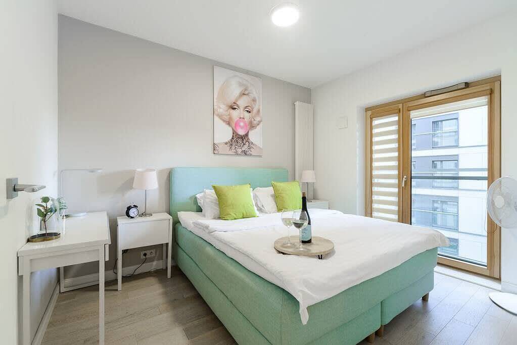 Cały apartament, Cozy apartament in Mennica Residence in Warszawa, Mazowsze