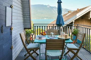 Ferienhaus für 4 Personen, mit Garten und Seeblick in Frankreich