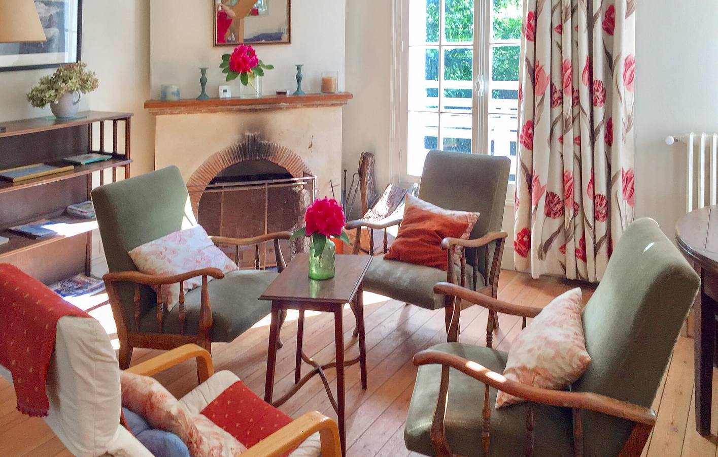 Cozy Apartment with Terrace & Parking, Near Plage du petit-Ailly in Sainte-Marguerite-sur-Mer, Dieppe region