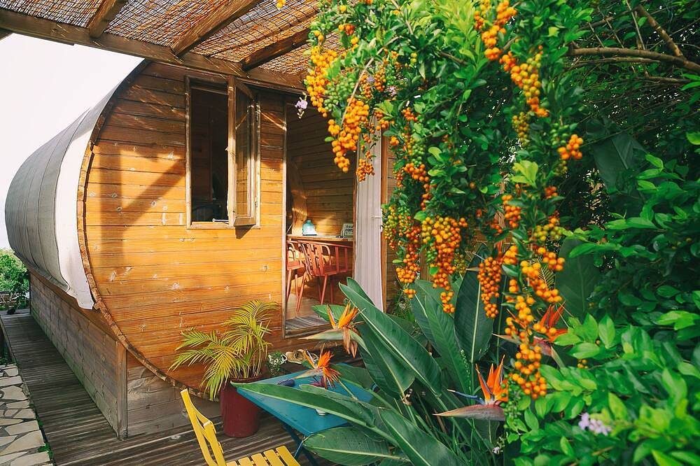 Le Myranoa bungalow /tonneau in Saint-Pierre (Réunion), Reunión