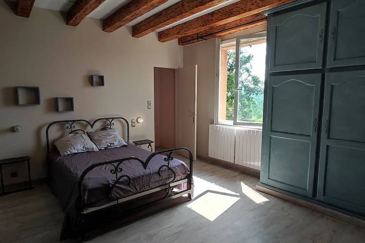 Location de vacances pour 12 personnes, avec jardin et terrasse, animaux acceptés à Saint-Cybranet - 3