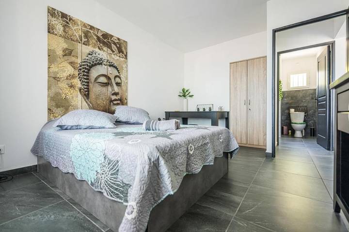 Villa pour 8 personnes, avec vue ainsi que terrasse et jardin à Sainte-Marie (Île de la Réunion) - 2