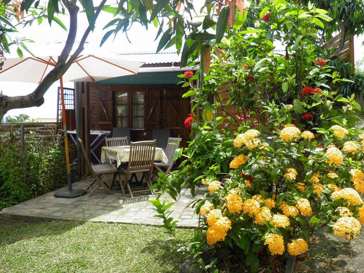 Bungalow pour 2 personnes, avec terrasse et jardin sur l' Île de la Réunion - 2