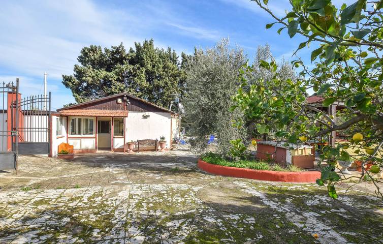 Agriturismo per 6 persone, con Giardino a Palermo