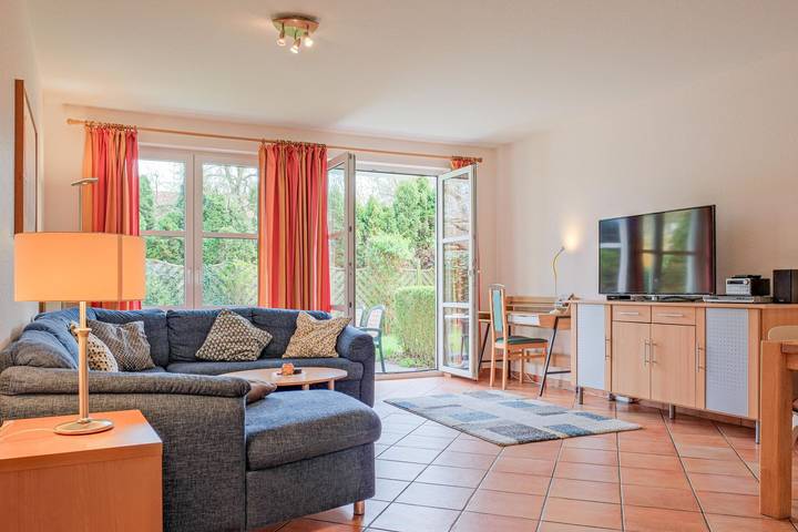 Ferienwohnung für 4 Personen, mit Terrasse und Sauna sowie Seeblick in Rerik