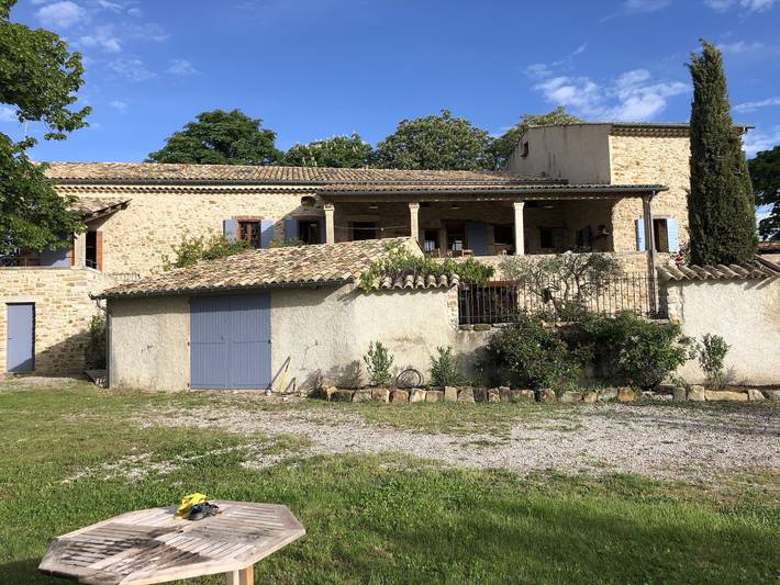 Gîte pour 6 personnes, avec Piscine dans les Alpes-de-Haute-Provence - 3