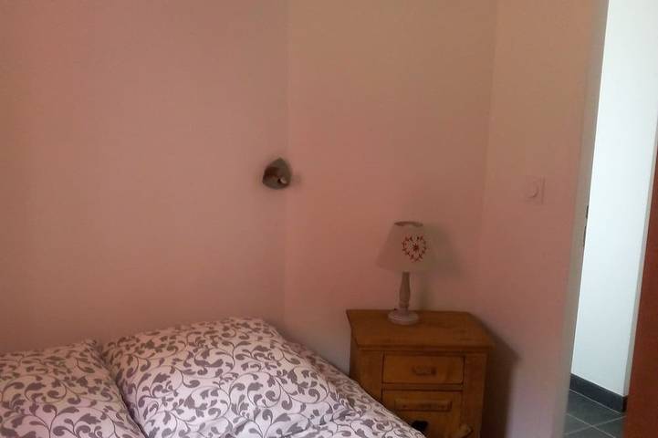 Chalet pour 6 personnes, avec terrasse et jardin sur le Lac d'Annecy - 4