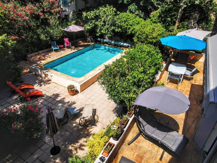 Chambre d’hôte pour 2 personnes, avec vue et piscine ainsi que terrasse et jardin à Nîmes - 3