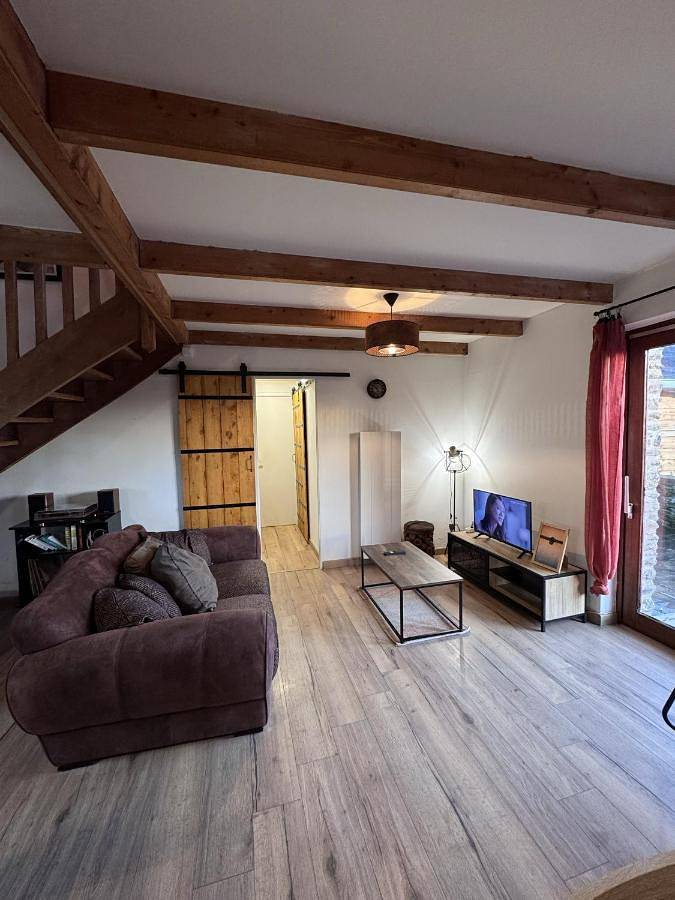 Two-Bedroom House in Spézet, Région de Châteaulin