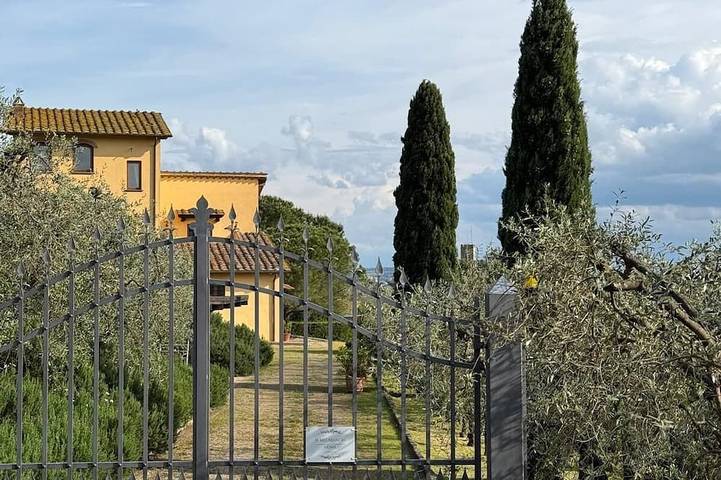 Casa vacanza per 6 persone, con giardino in Lastra a Signa