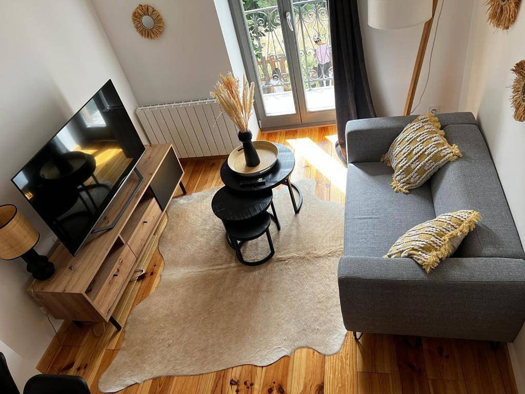 Appartement entier, Two-Bedroom Apartment in Saint-Nectaire, Parc naturel régional des Volcans d'Auvergne