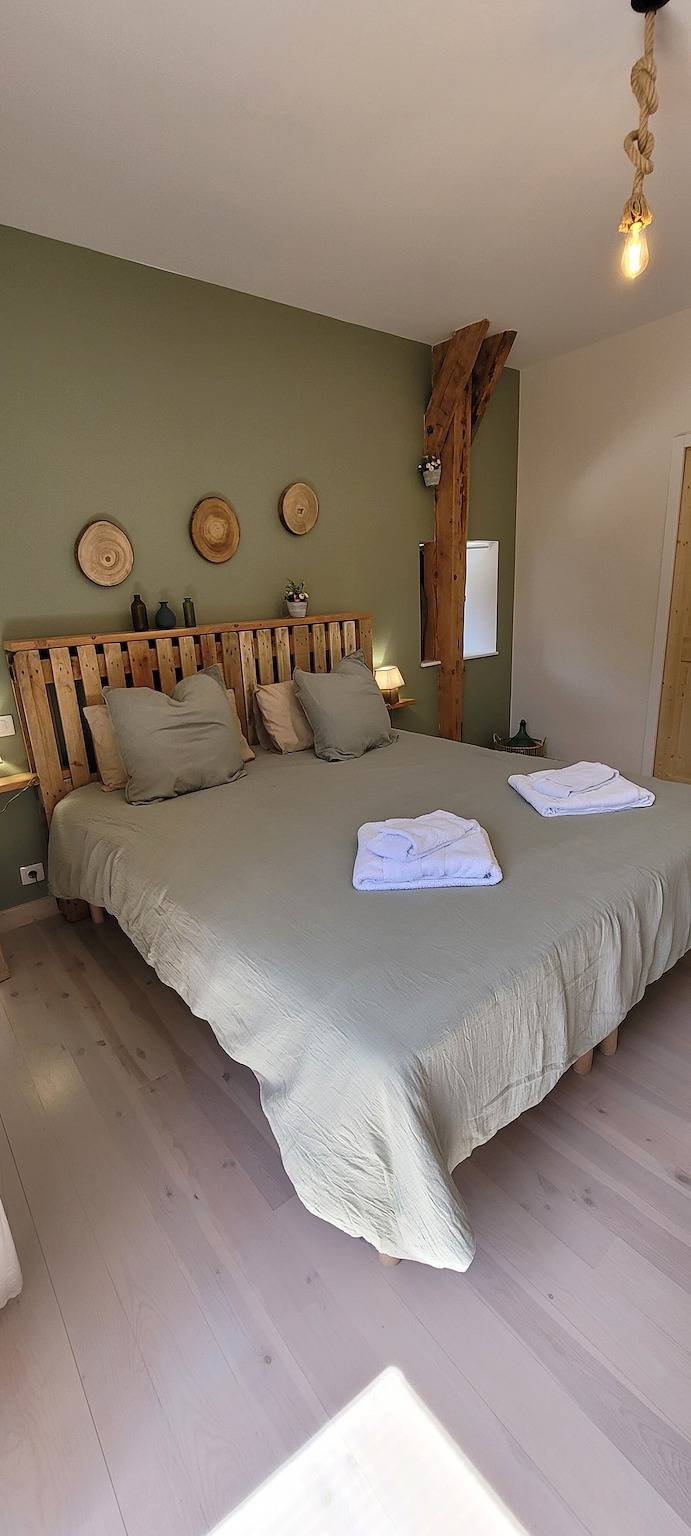 Gastenkamer 'Chambre Margeride' met privéterras, foto 12