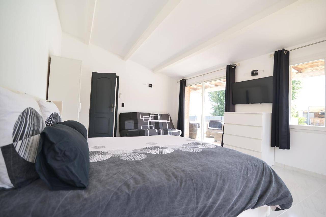 Appartement entier, Gite la Cigale in Saint-Paul-les-Fonts, Région de Nîmes