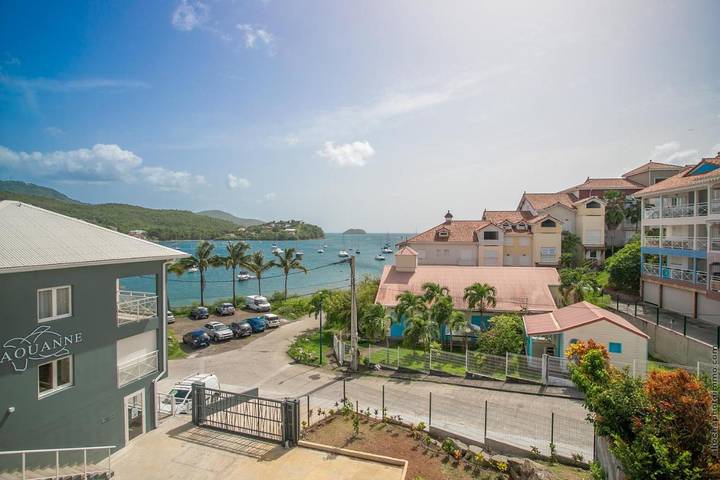 Appart’hôtel pour 2 personnes, avec terrasse et vue