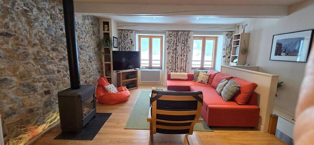 Location de vacances pour 6 personnes, avec vue dans Montaillou