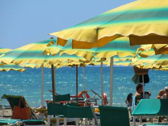 Ferienwohnung für 4 Personen, mit Balkon und Terrasse sowie Garten in Principina A Mare