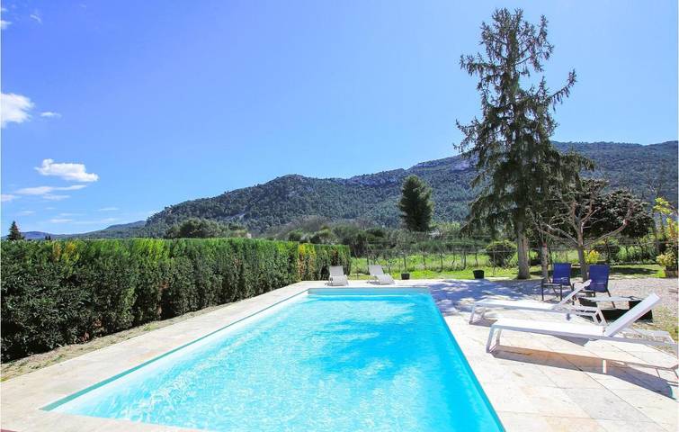 Appartement de vacances pour 5 personnes, avec Piscine