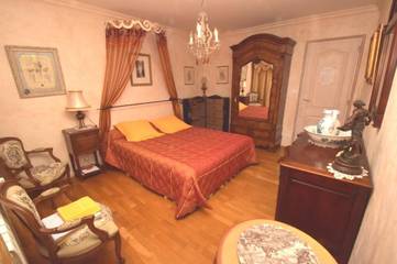 Chambre d’hôte pour 2 personnes, avec vue à Saint-Clar