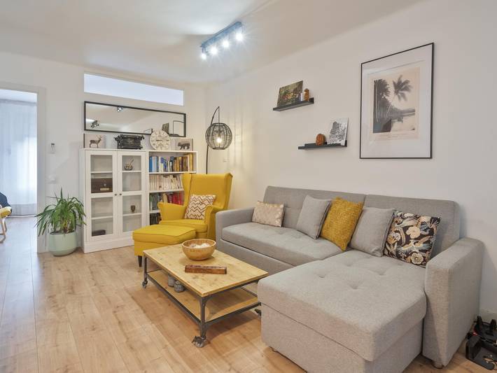 Appartement de vacances entier, Appartement de vacances pour 4 personnes in Hospitalet de Llobregat, L'Hospitalet de Llobregat