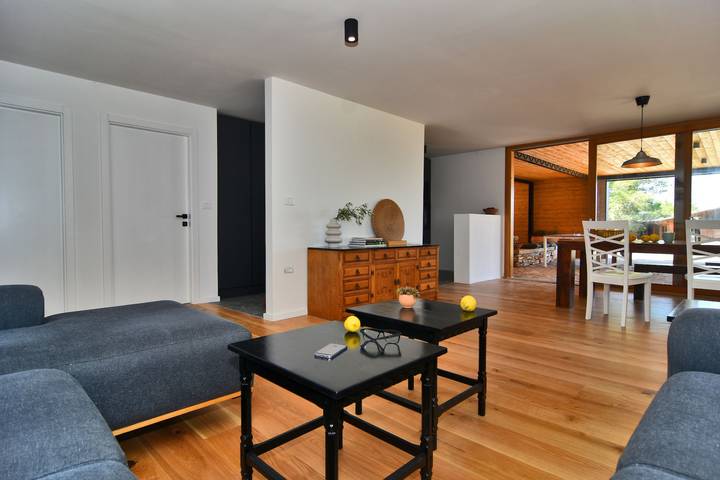 Villa pour 8 personnes, avec piscine ainsi que vue sur l’océan et terrasse, adapté aux familles à Sali - 3