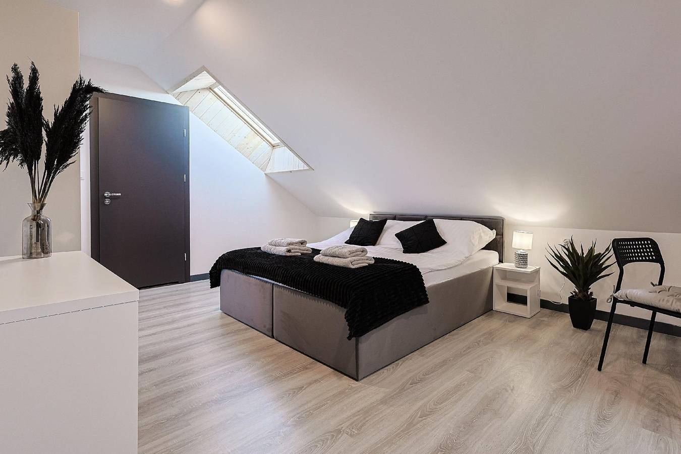 Cały apartament wypoczynkowy, Apartament wakacyjny dla 2 osób in Jarosławiec, Powiat sławieński