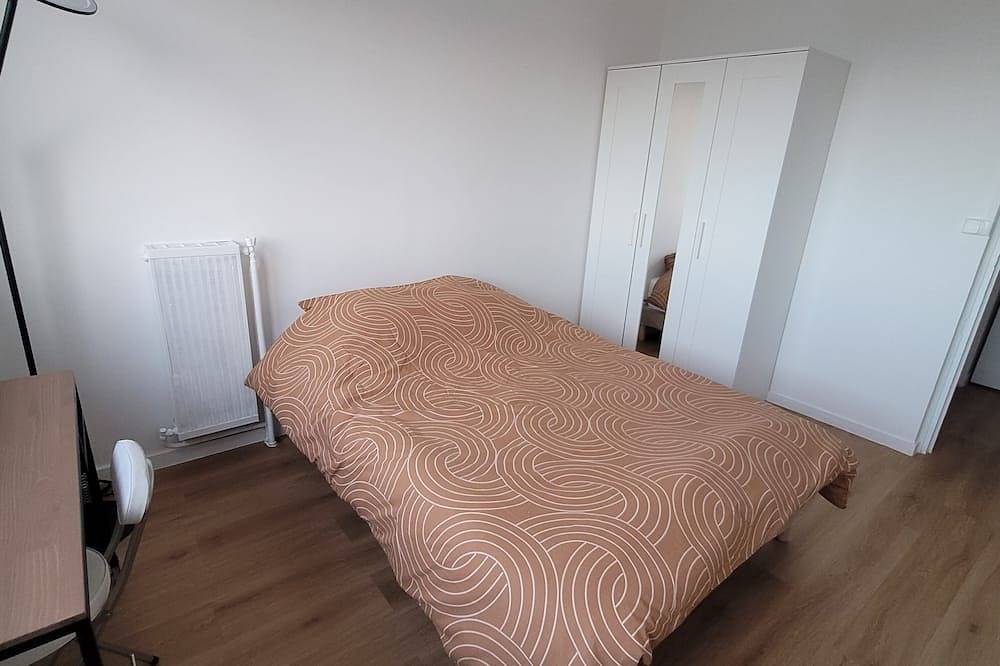 Ganze Wohnung, Nia Rent] Grand appartement avec parking privé au pied de paris- Stade de france in Épinay-sur-Seine, Seine-Saint-Denis