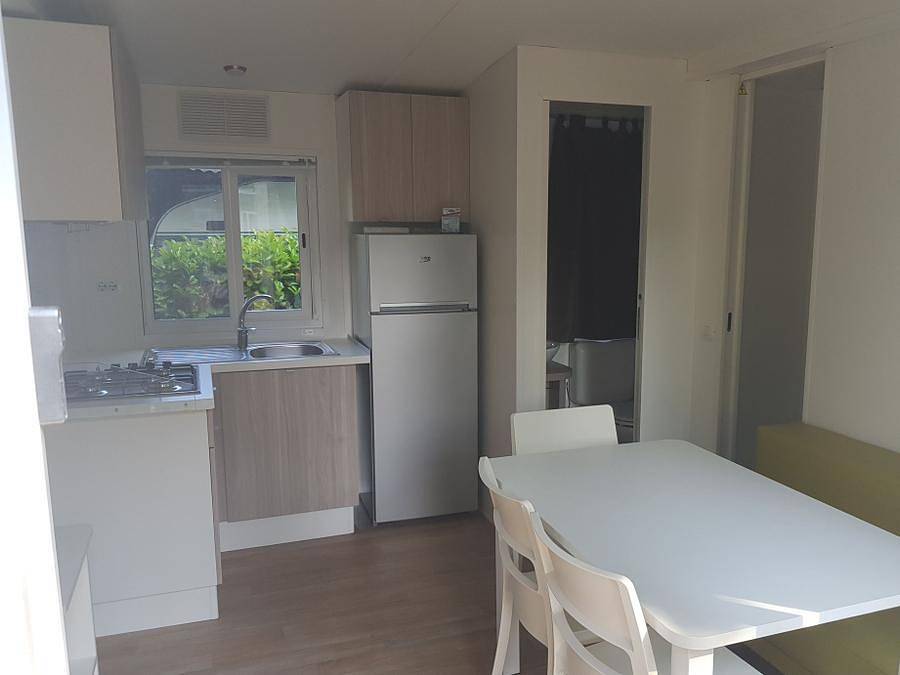 Camping Montorfano - Casa mobile 4 persone - Casa Mobile Comfort Con Due Bagni in Montorfano, Brianza
