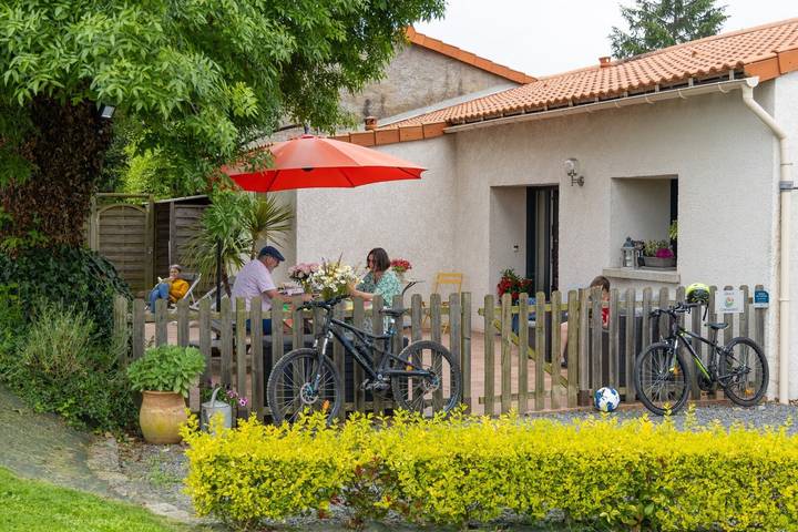 Gîte pour 6 personnes, avec Jardin