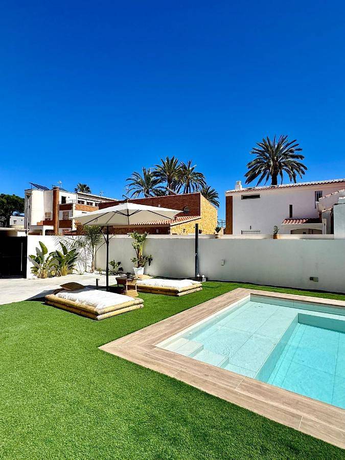 Finca für 8 Personen, mit Terrasse und Garten sowie Pool in Benicarló