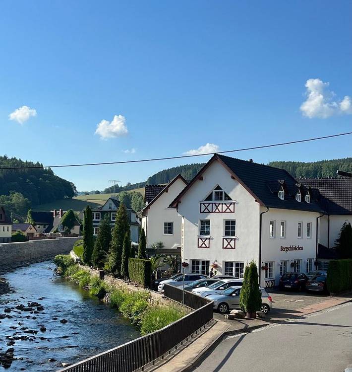 Hotel für 2 Personen, mit Terrasse und Garten sowie Sauna und Ausblick