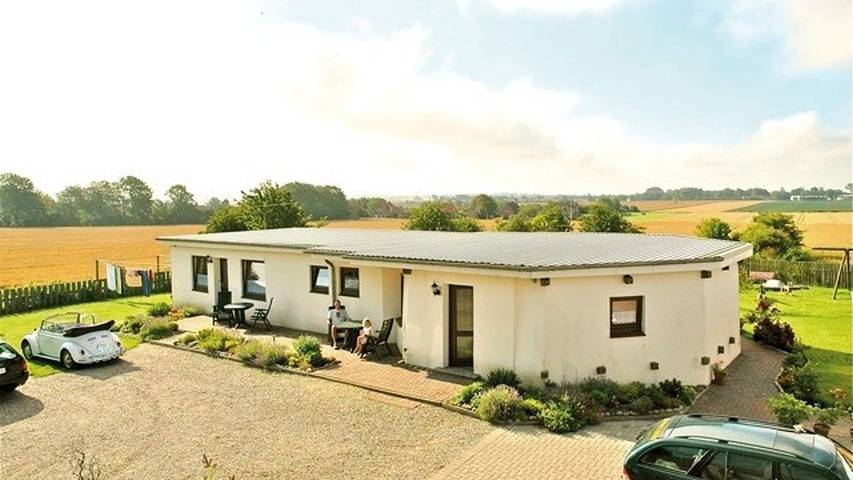 Ferienwohnung für 3 Personen, mit Garten in Bannesdorf - 2