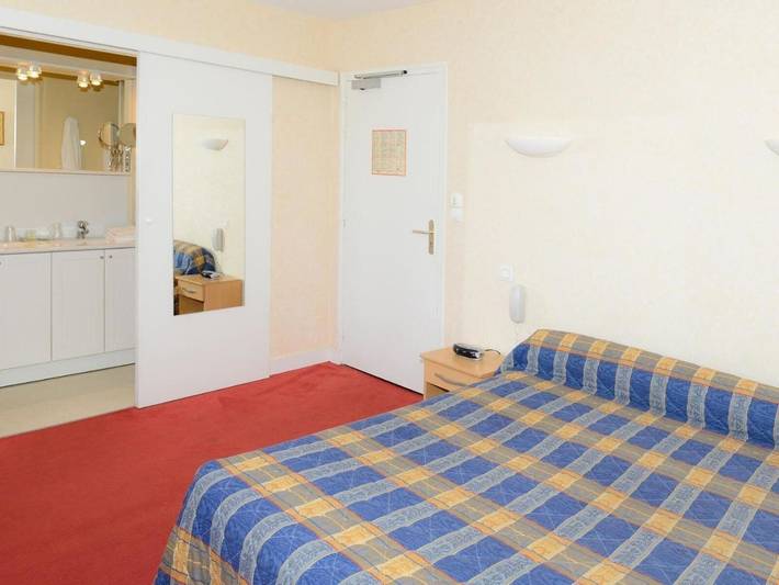 Hôtel pour 3 personnes, avec jardin à Pont-d'Ouilly - 3