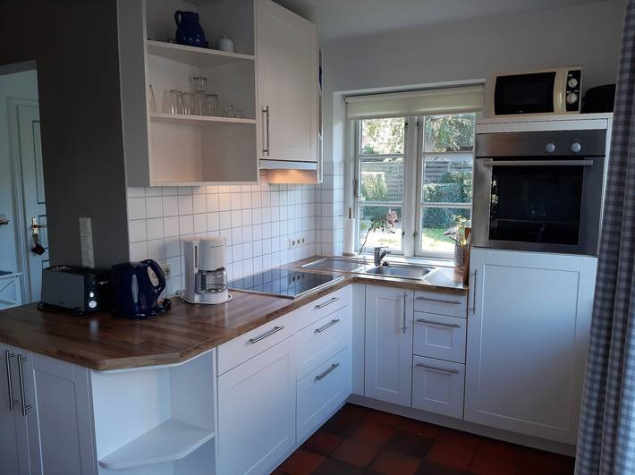 Ferienhaus für 4 Personen, mit Terrasse und Garten in Alkersum - 3
