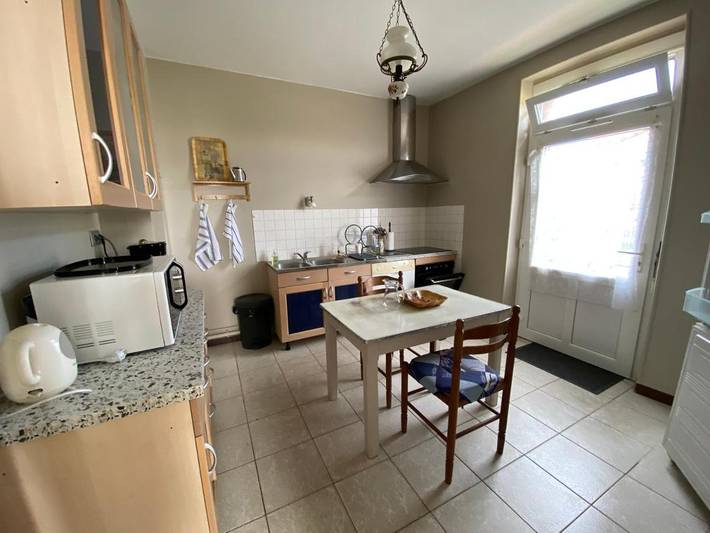 Location de vacances pour 6 personnes, avec terrasse et jardin, animaux acceptés à Saint-Georges-de-la-Rivière - 2