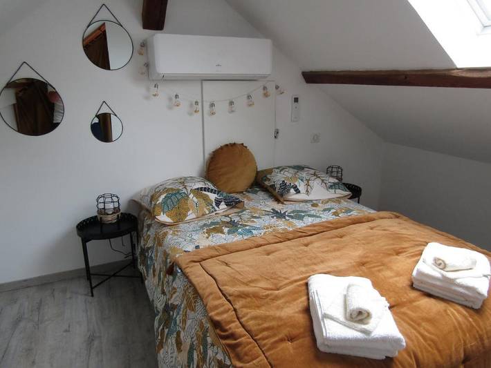 Location de vacances pour 6 personnes, avec terrasse à Cercy-la-Tour - 3