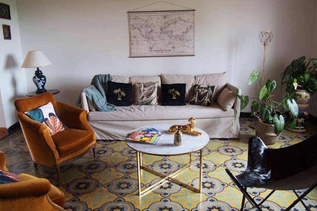 Three-Bedroom House in Coufouleux, Région d'Albi