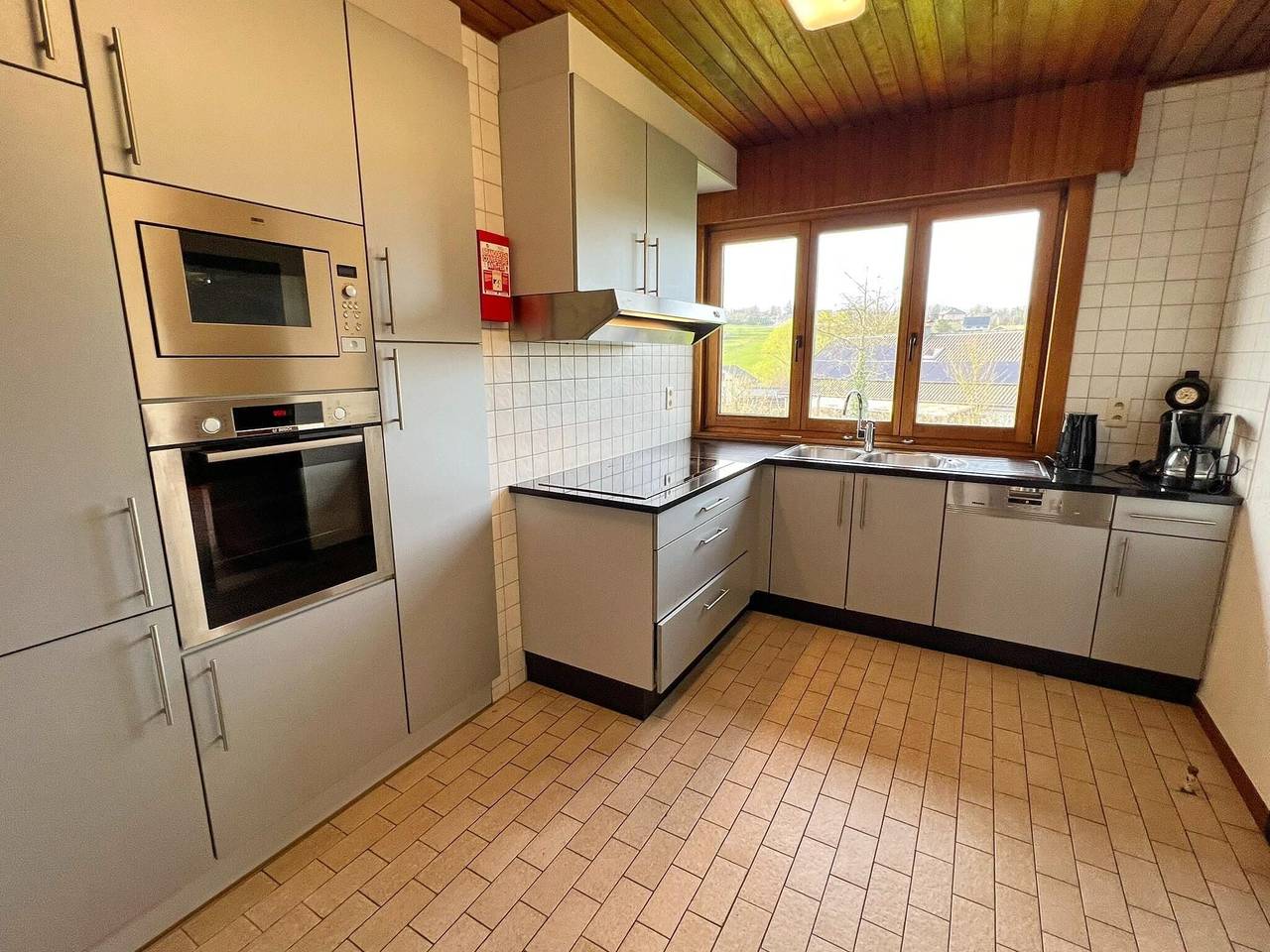 Haus in Noiseux mit Whirlpool & Garten in Somme-Leuze, Region Namur