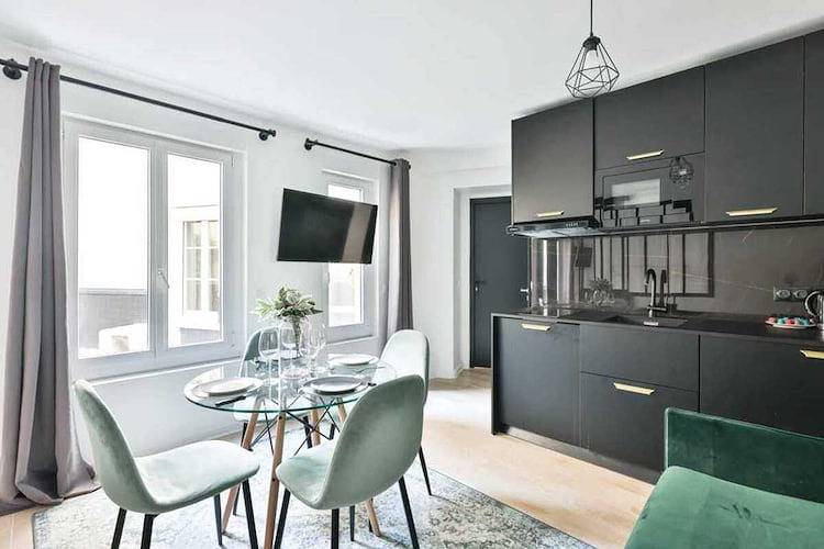 Appartamento intero, Appartement in the heart of Paris ☆ Jardin du Luxembourg ☆ in Parigi, Ile-de-France