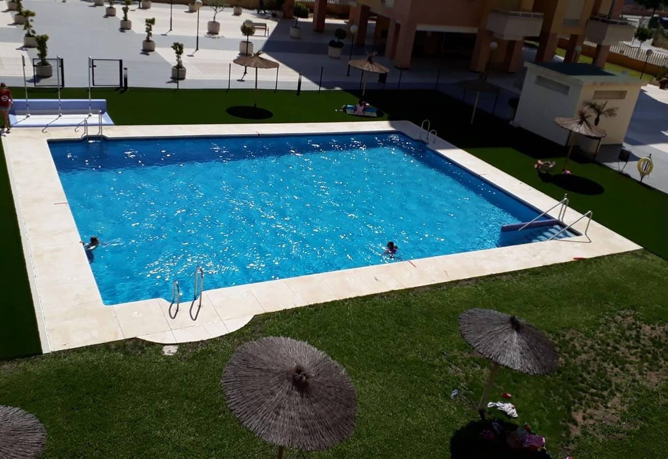 Entire apartment, "Lux Apartment Saisuda Near beach" with Shared Pool, Terrace & Wi-Fi in Torre del Mar, Costa del Sol