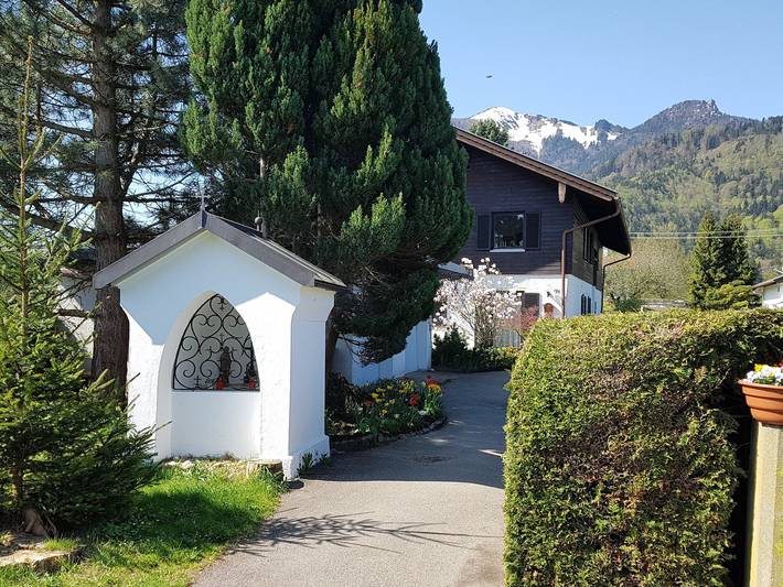Ferienwohnung für 4 Personen, mit Balkon und Terrasse sowie Garten im Chiemgau