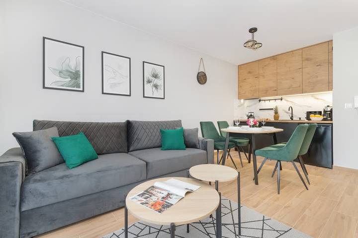 Apartament wakacyjny dla 4 osób, z balkon/ taras, Dla rodziny w Jastrzębia Góra