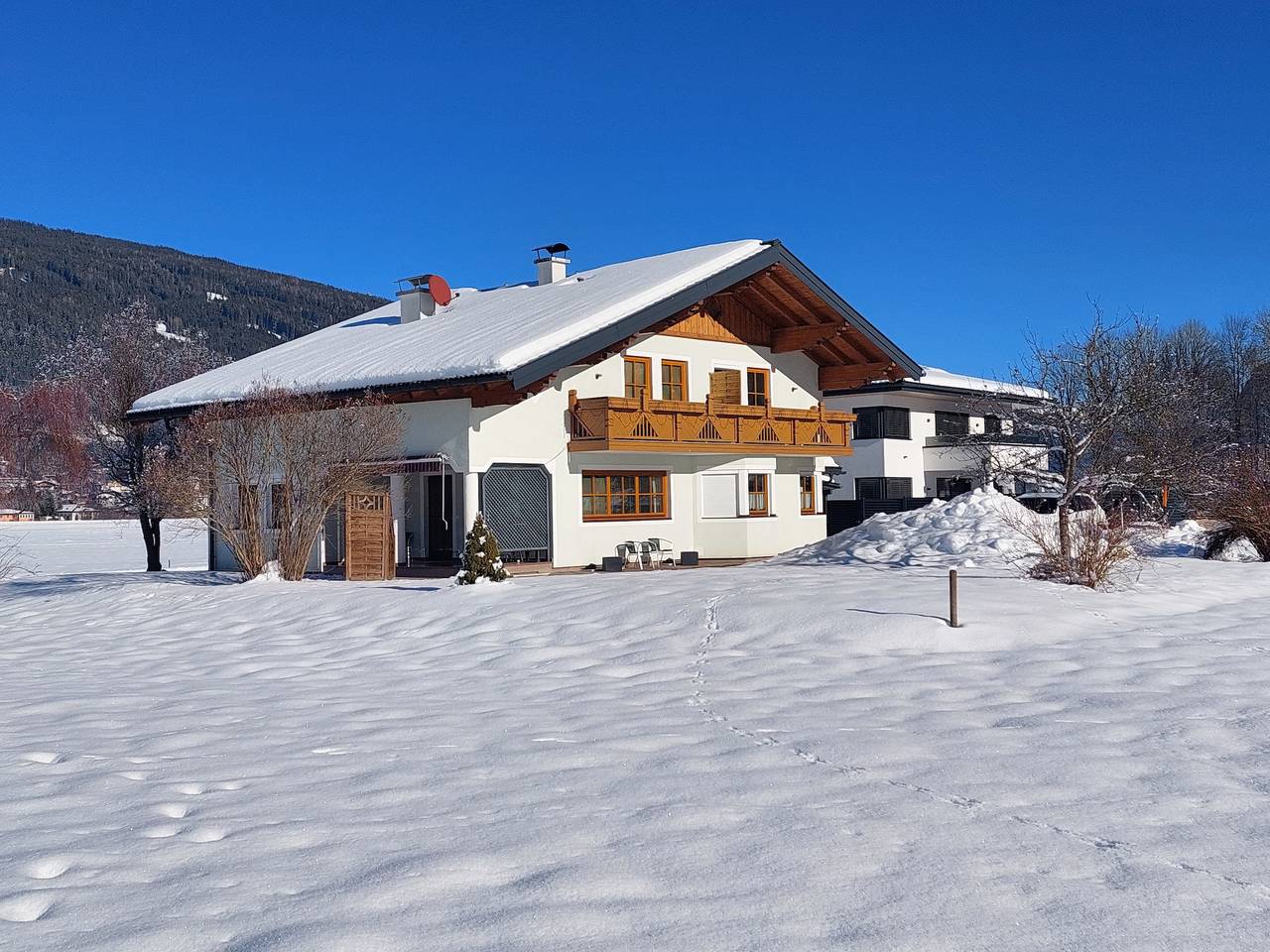 Ganze Wohnung, Ferienwohnung 'Appartment Ennstal' mit Bergblick, privater Terrasse und Wi-Fi in Radstadt, Ski Amadé
