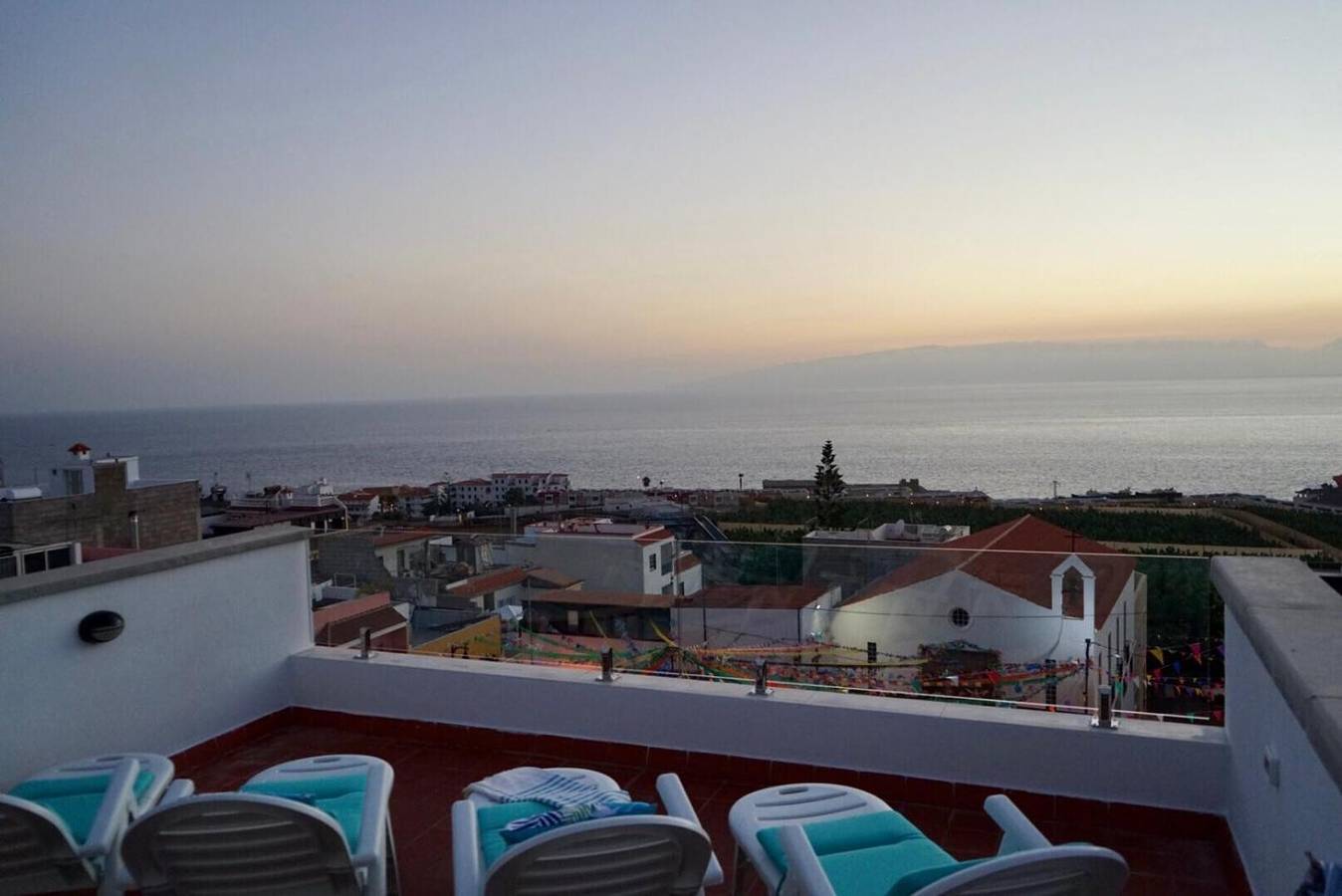 Ferienhaus 'Atis' mit Meerblick, privater Terrasse und Wlan in Cueva del Polvo, Guía de Isora